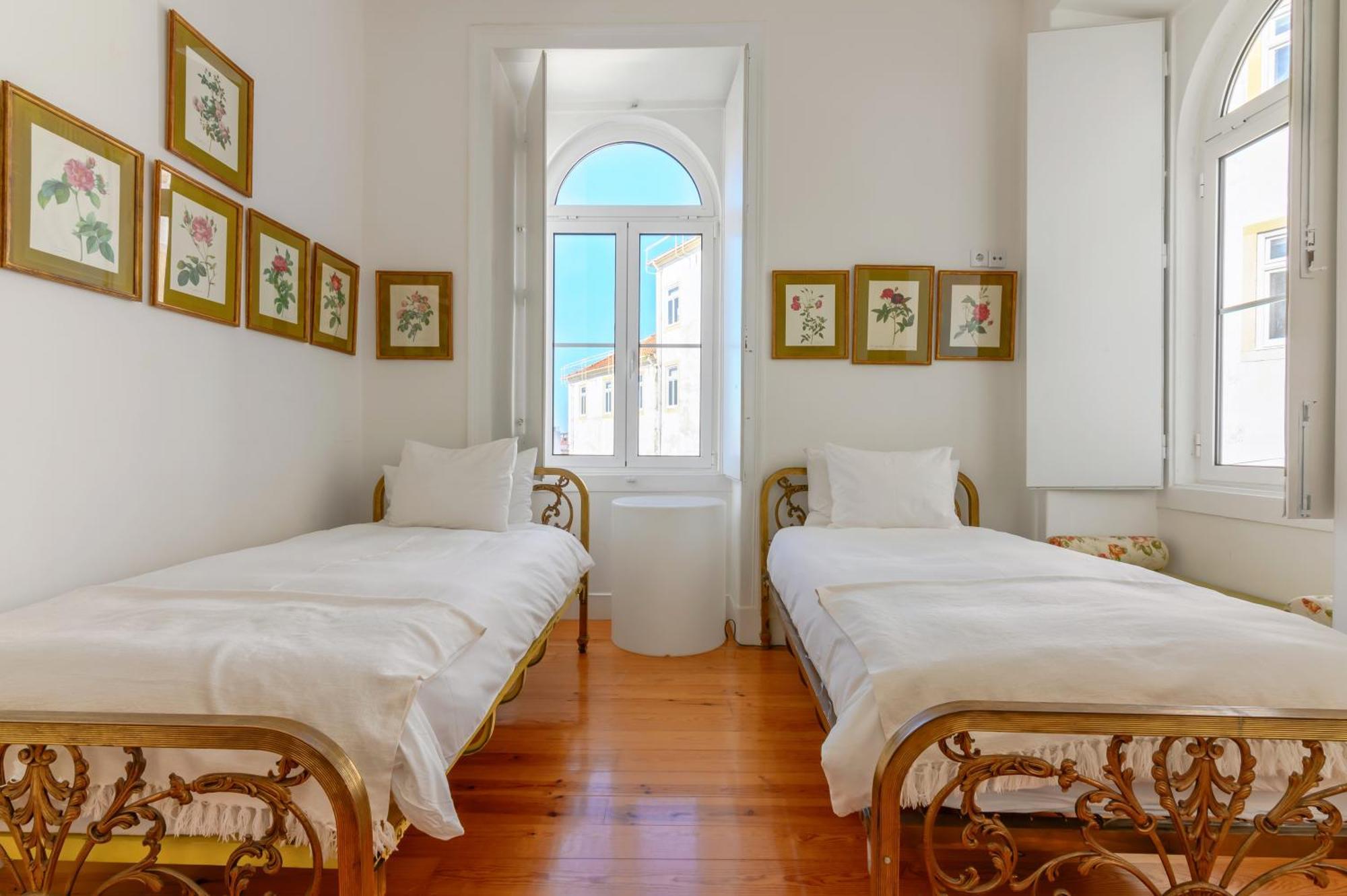 Portas Do Castelo Apartments Lisboa Стая снимка