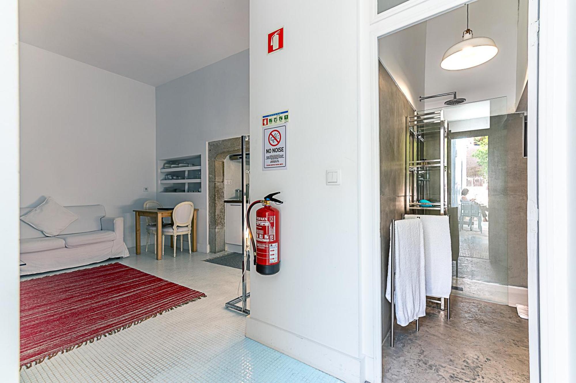 Portas Do Castelo Apartments Lisboa Стая снимка